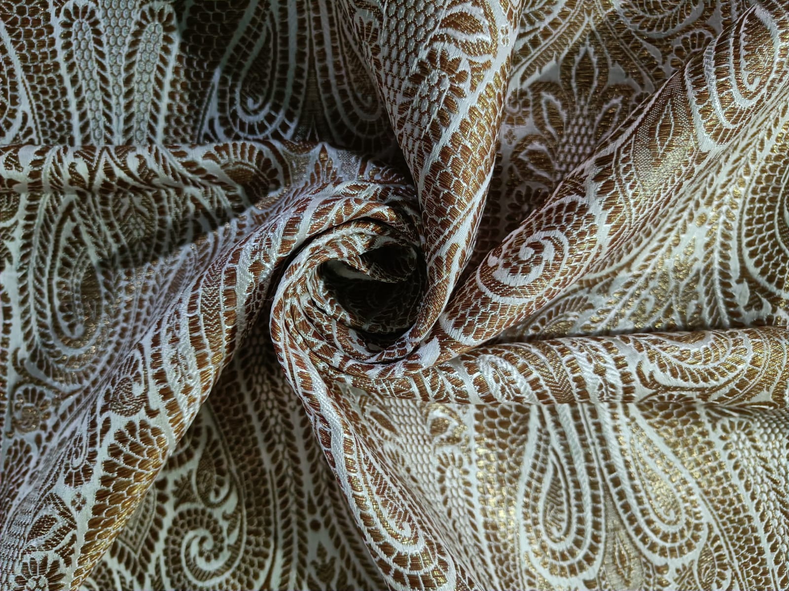 Cream/Gold Silk Brocade JV-1482 Fabric