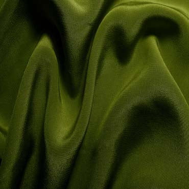Pure Silk crepe fabric 44&quot;[rich green}