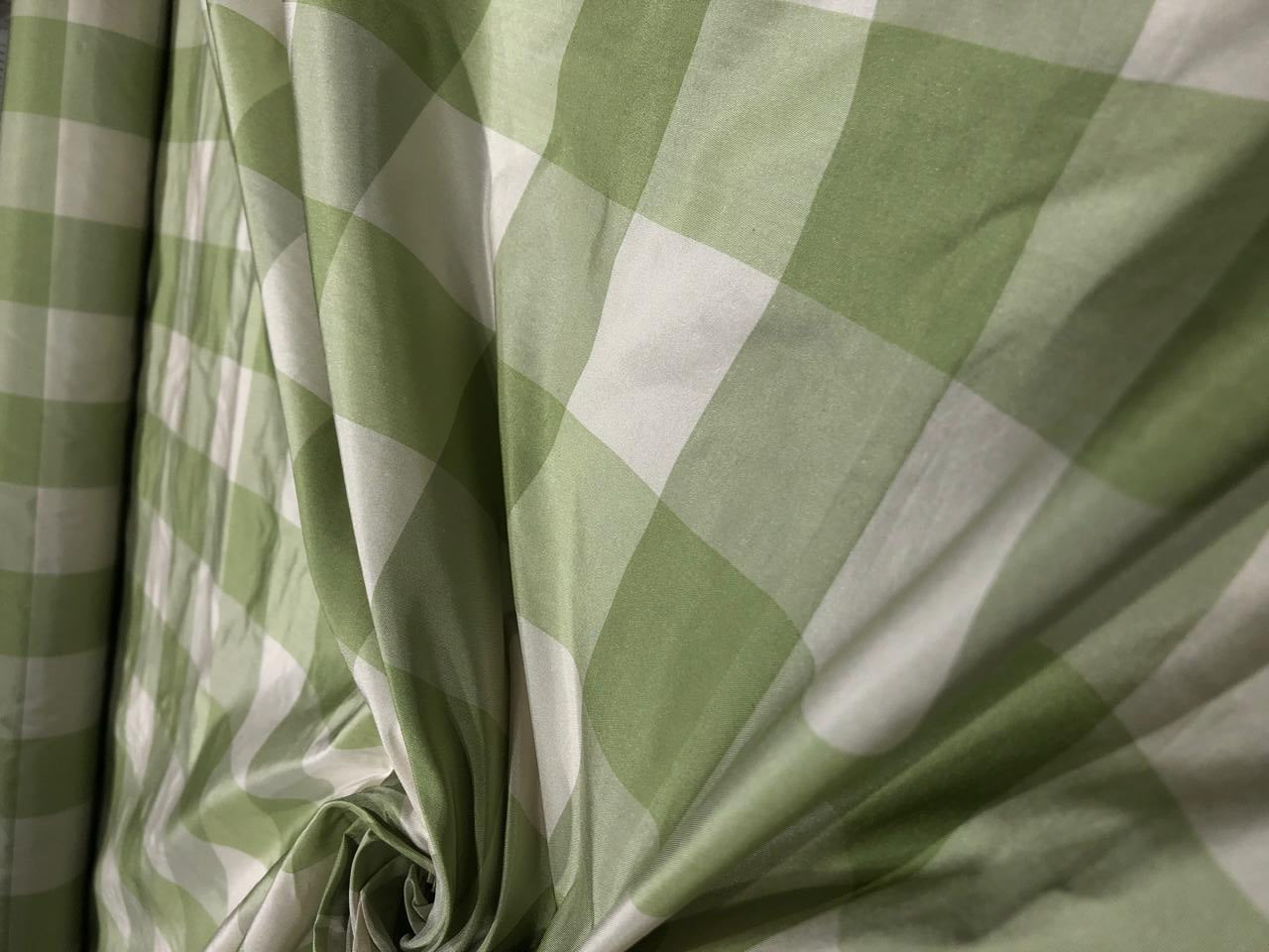 Silk taffeta green / ivory  2" X 2" plaids 54" wide  TAFNEWC4[3]