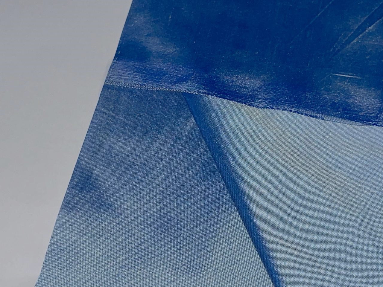 100% Pure Silk Taffeta 32 MOMME Blue x ivory color 54" wide TAF335[3]