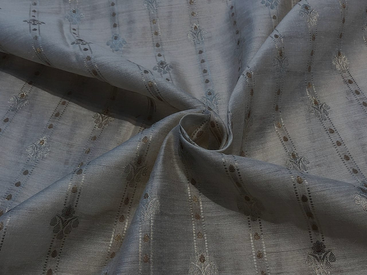 100% Silk munga Brocade fabric with gold zari horizontal stripes with floral jacquard BRO1090[3]