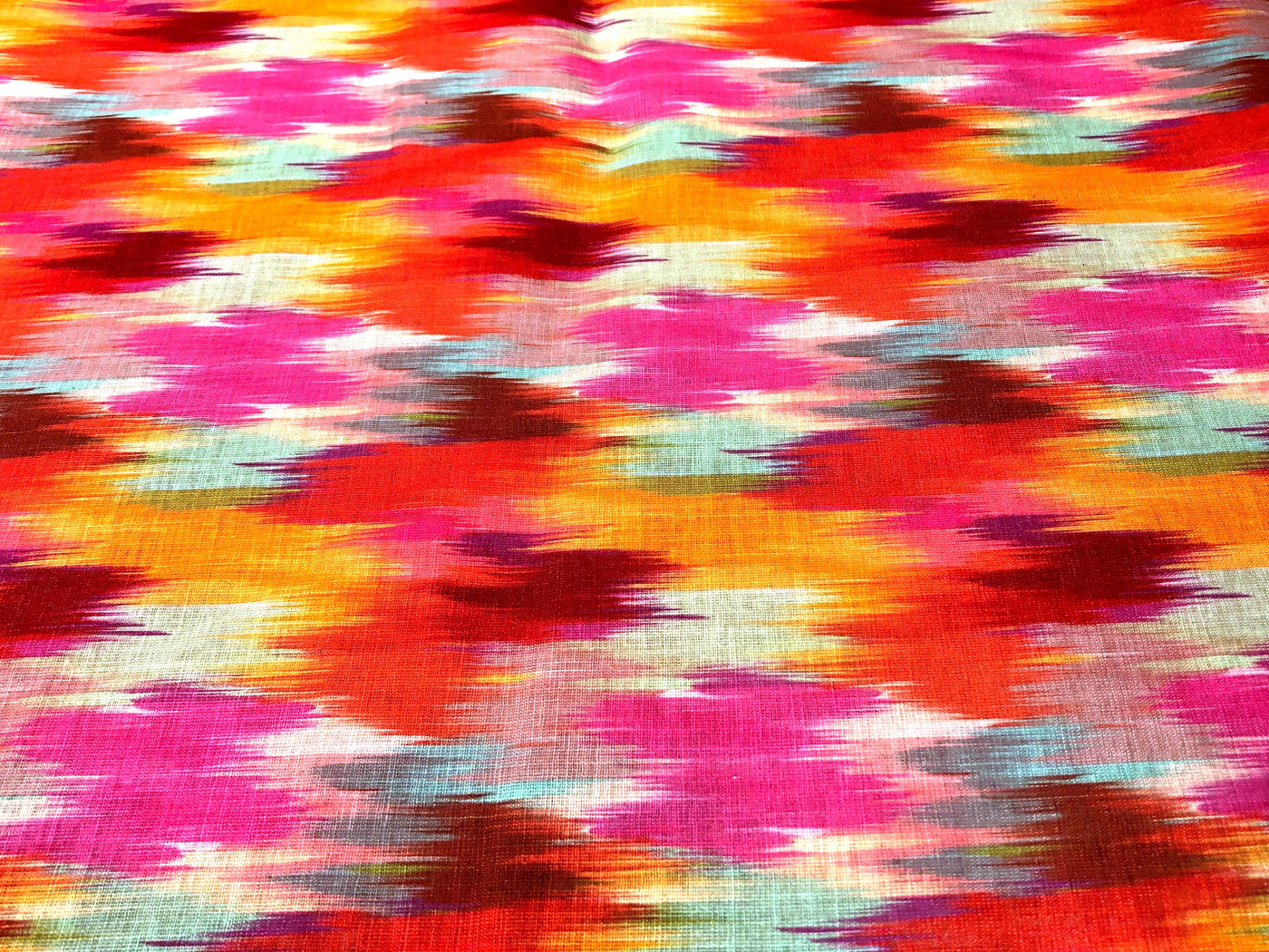 100% Cotton Poplin Rainbow color Print 44" wide [17279]