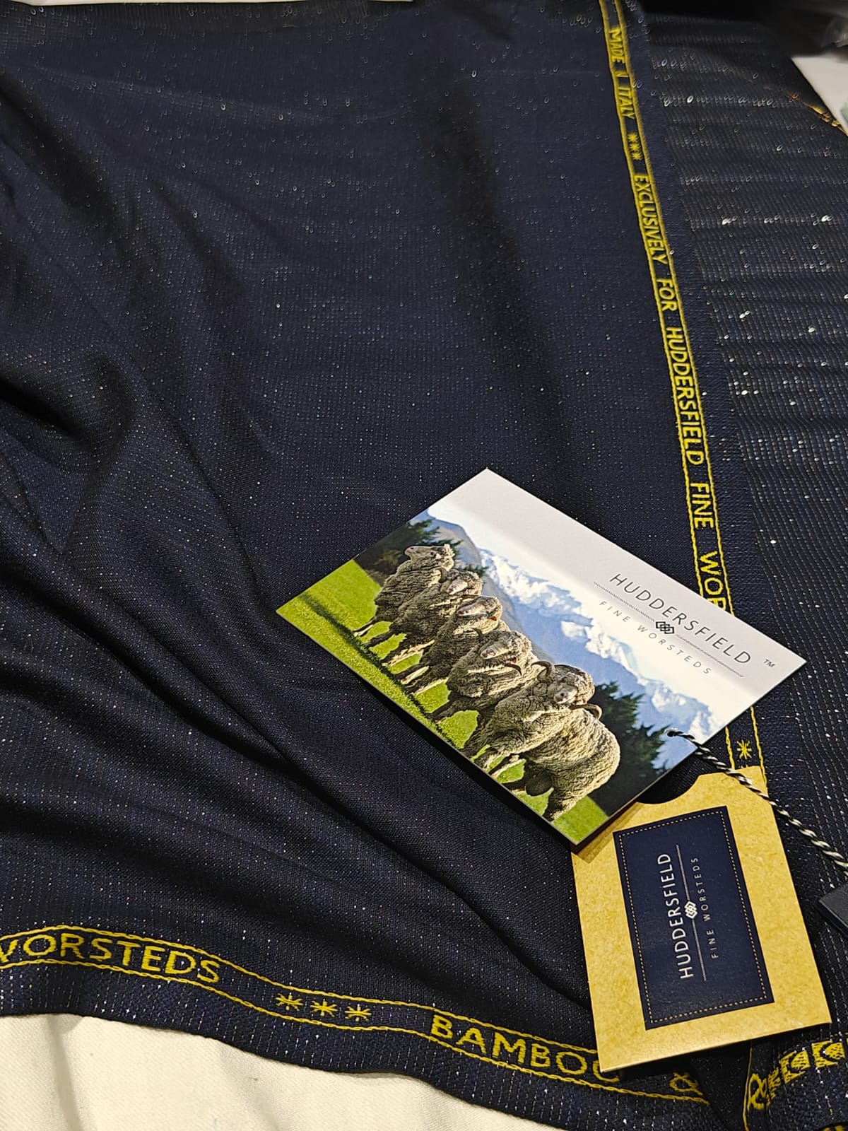 Suiting Billionaire  fabric 82 % sustainable bamboo x 18 % metallic lurex navy blue [17726]