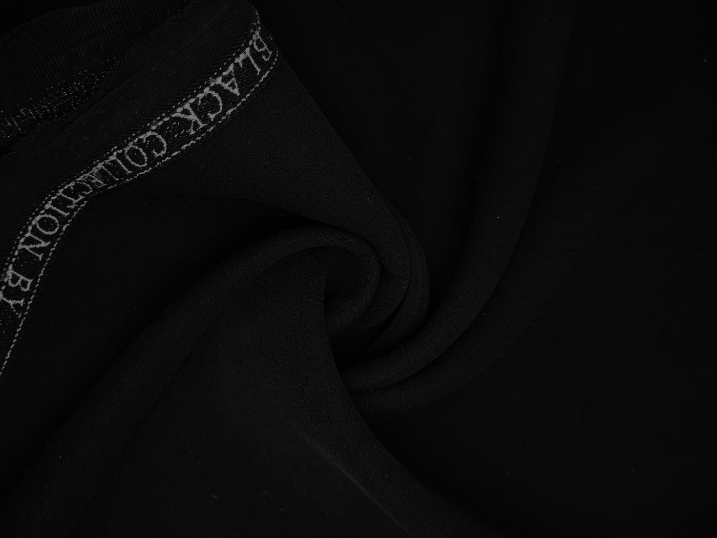 Polyester  390 gsm heavy polyester from Alberto Ghitti Italy delivers.[18346]