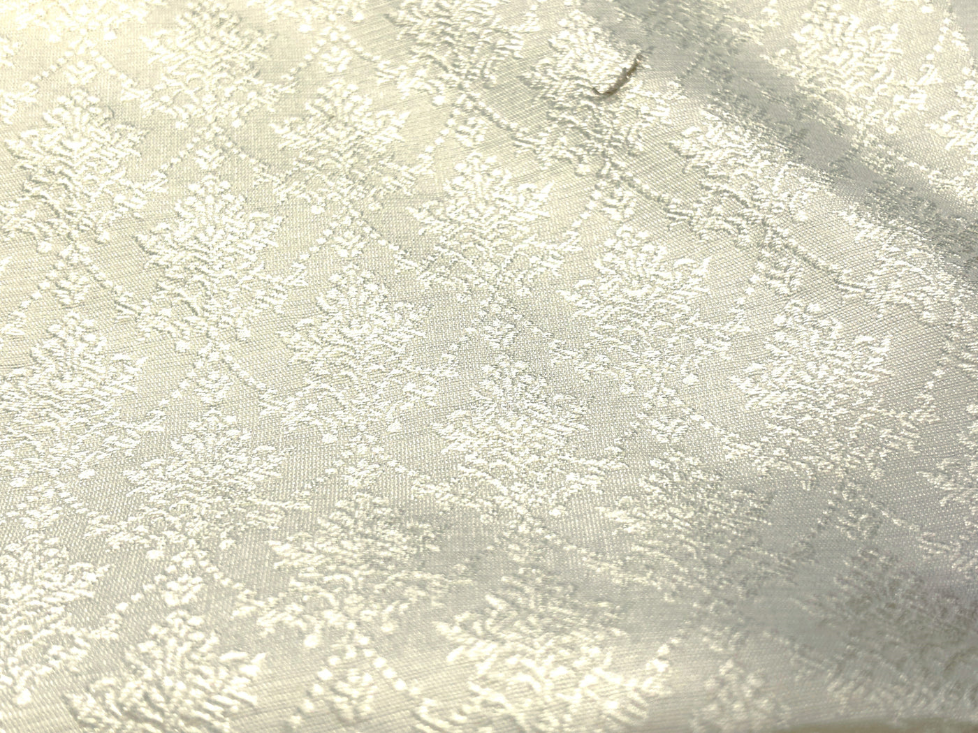 Brocade Fabric off white diamond self  motif  all over Jacquard 44" BRO1027[3]