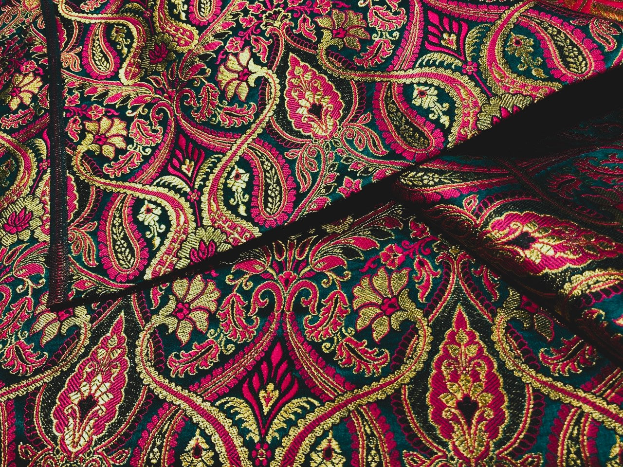 Silk Brocade fabric 44" teal green and pink  x metallic gold jacquard  BRO1044[1]