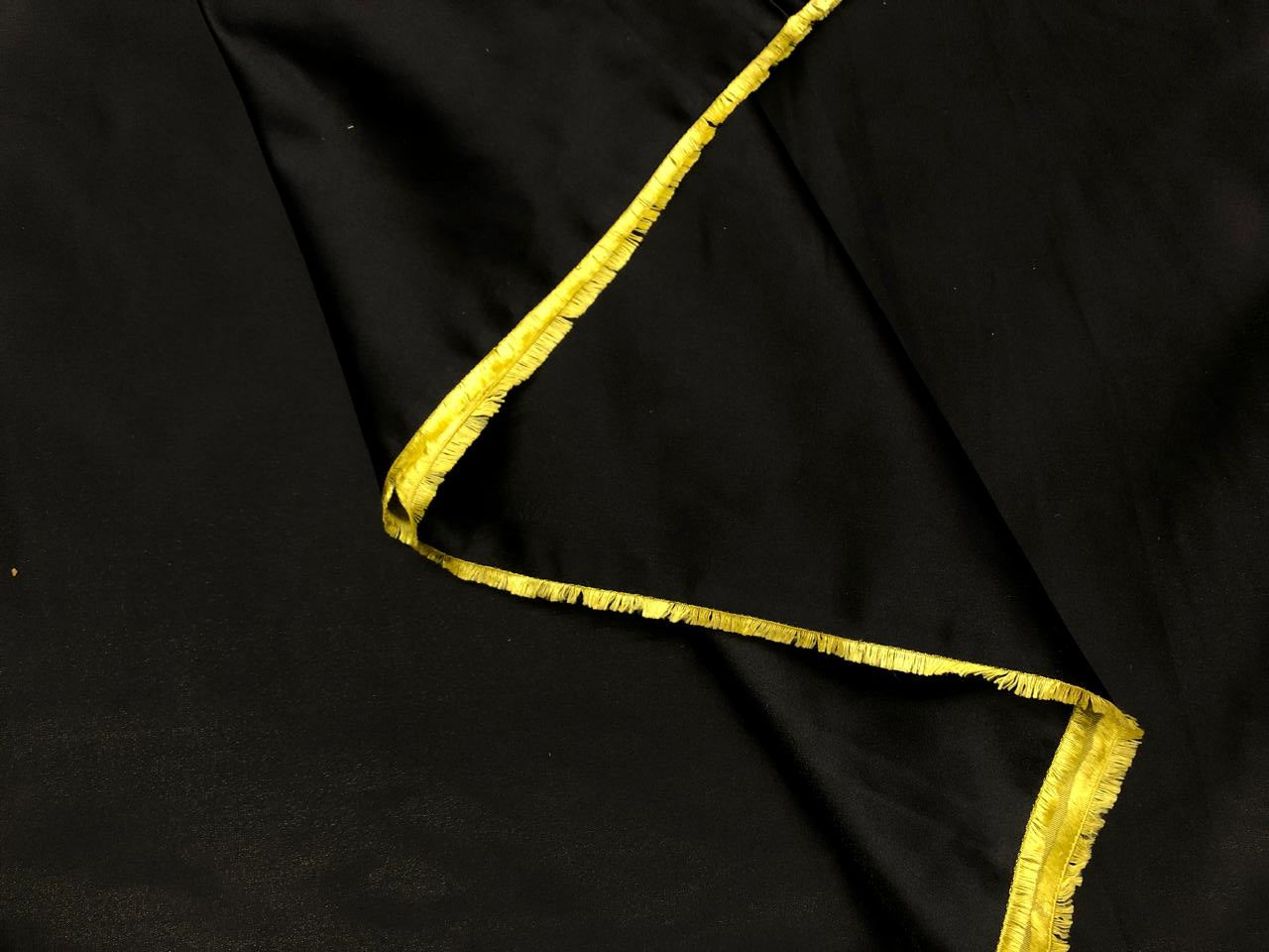 100% SILK DUTCHESS SATIN reversable black and green 48 momme 54" wide [18381]