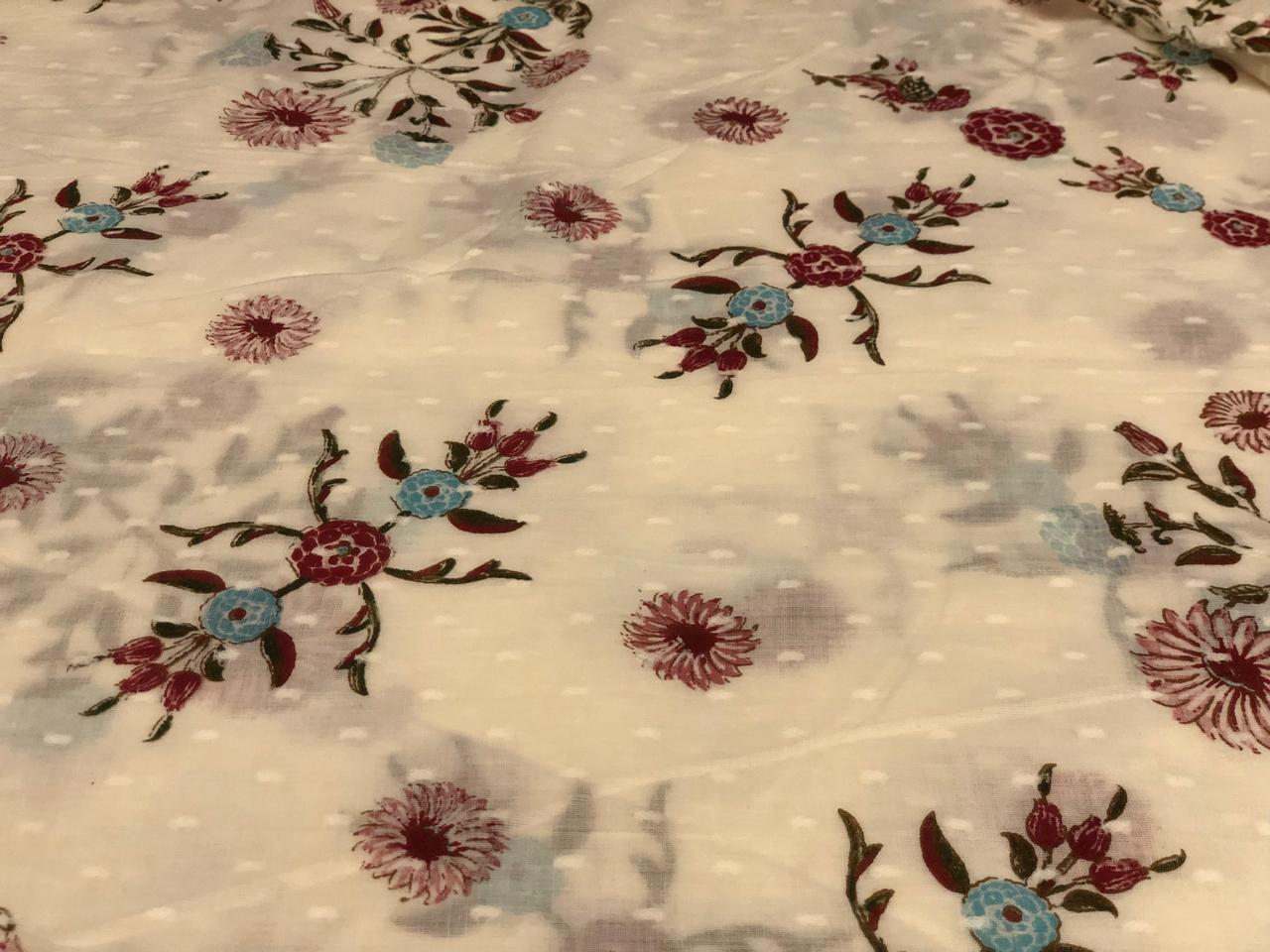 100% cotton mull fabric ivory dobby and floral motifs [18690]