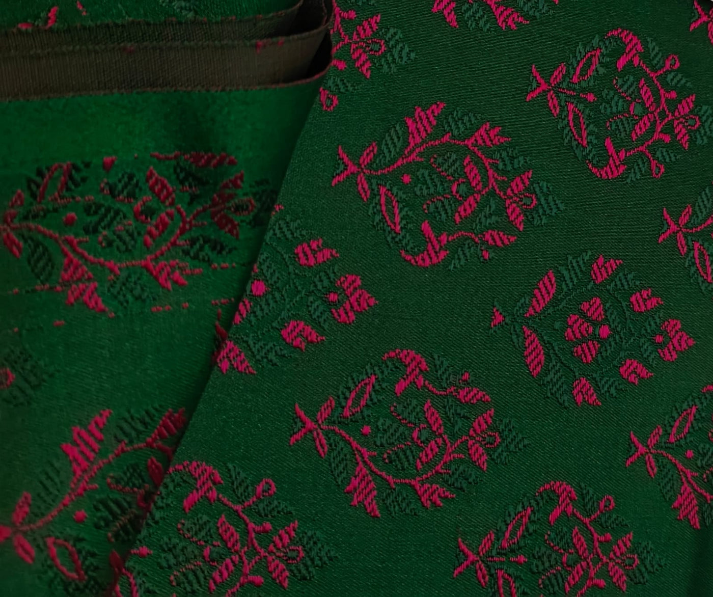 Silk Brocade fabric beautiful green with pink motif  floral jacquard BRO1070[2]