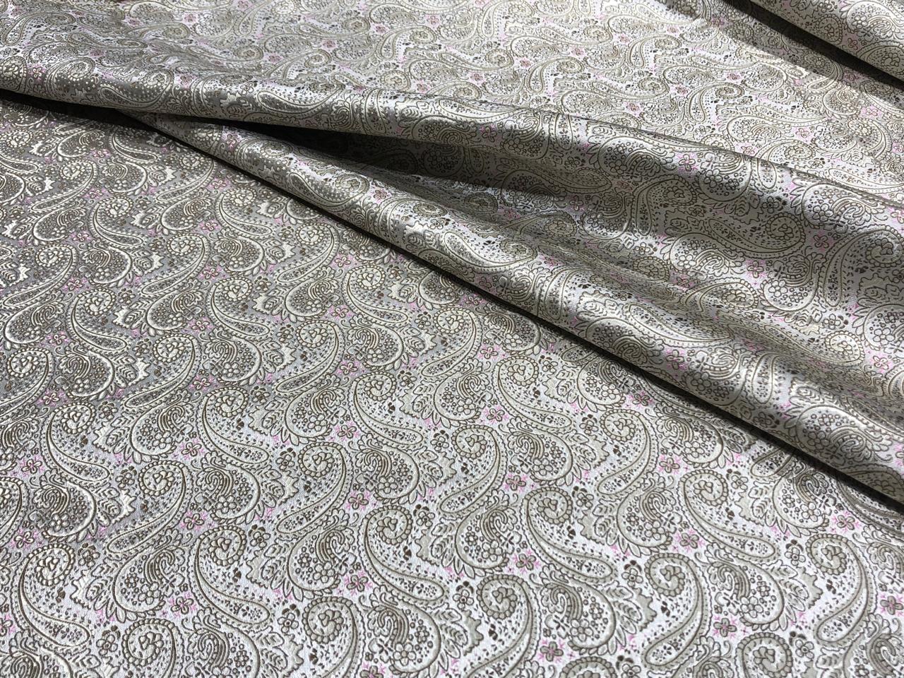 Brocade fabric subtle silver pink  color with paisley jacquard  44" wide reversable BRO1031[2]