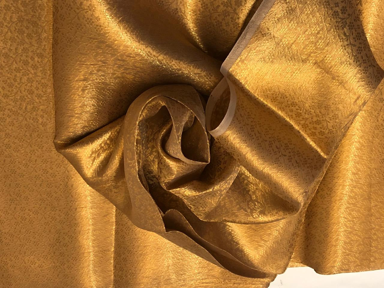 Silk Brocade fabric gold metallic self jacquard 44" wide [BRO1097[1]