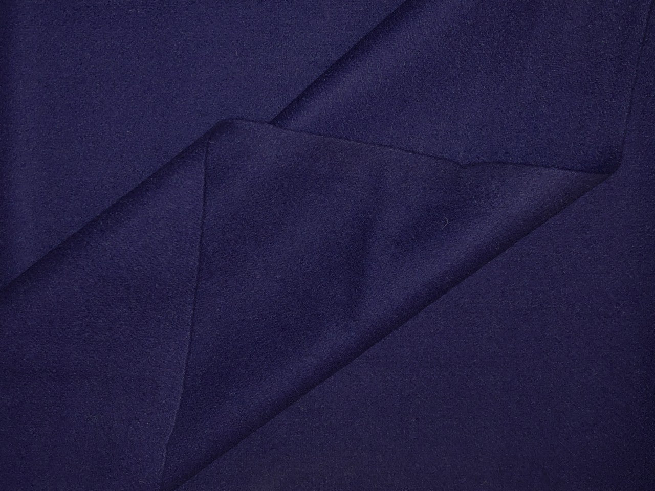 Suiting Fabric 80% Wool / 20% Nylon blend BLUE [18491]