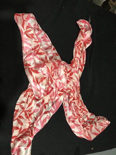 SCARF CREAM SELF PLAIDS WITH RED LEAVES 41" X 41" [16576] ONLY SINGLE PIECE AVAILABLE