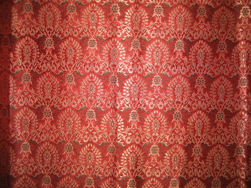 Pure Heavy Silk Brocade Fabric Red,Green &amp; Metallic Gold color 44" wide BRO168[3]