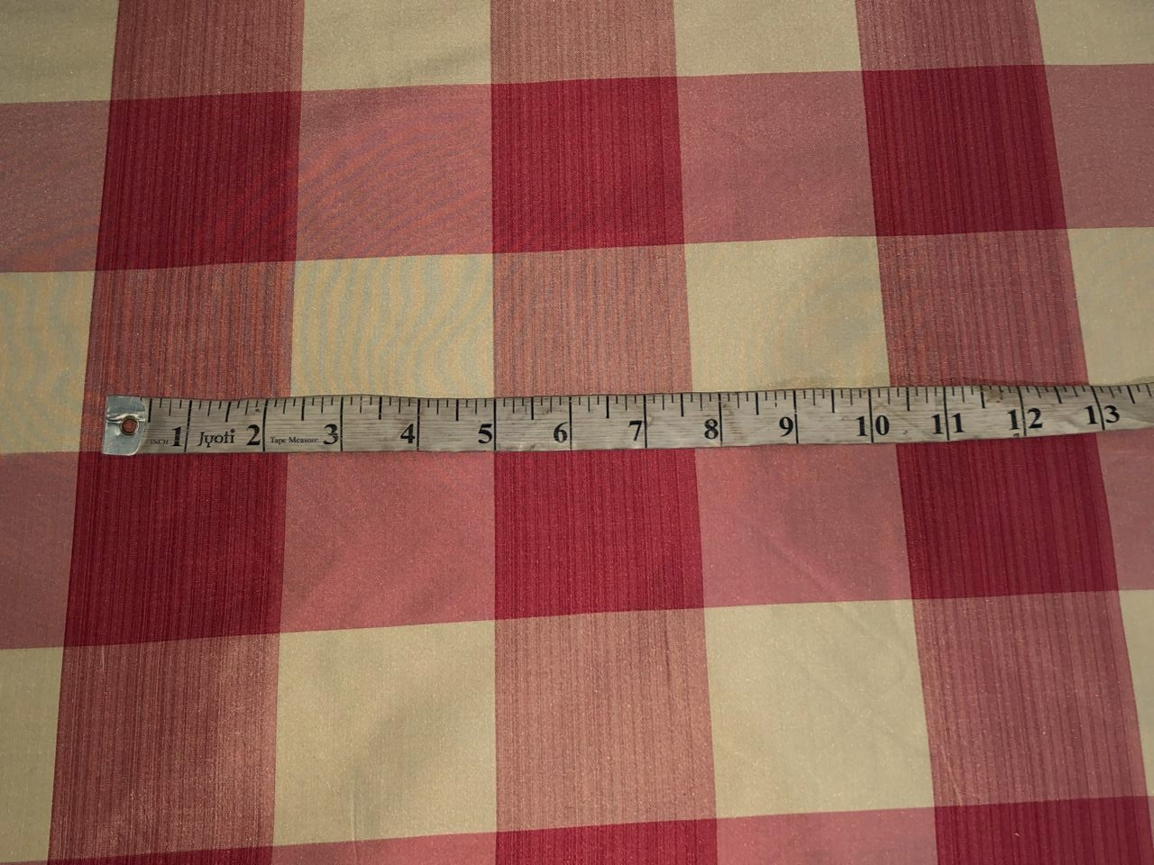 100% Silk tafetta plaids pink salmon,dusty red and golden cream [tafnewc19roll]