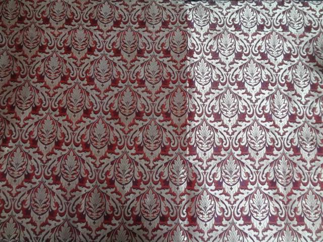 SILK BROCADE FABRIC PURPLE MAROON & ANTIQUE GOLD COLOR 44" WIDE BRO406[2]