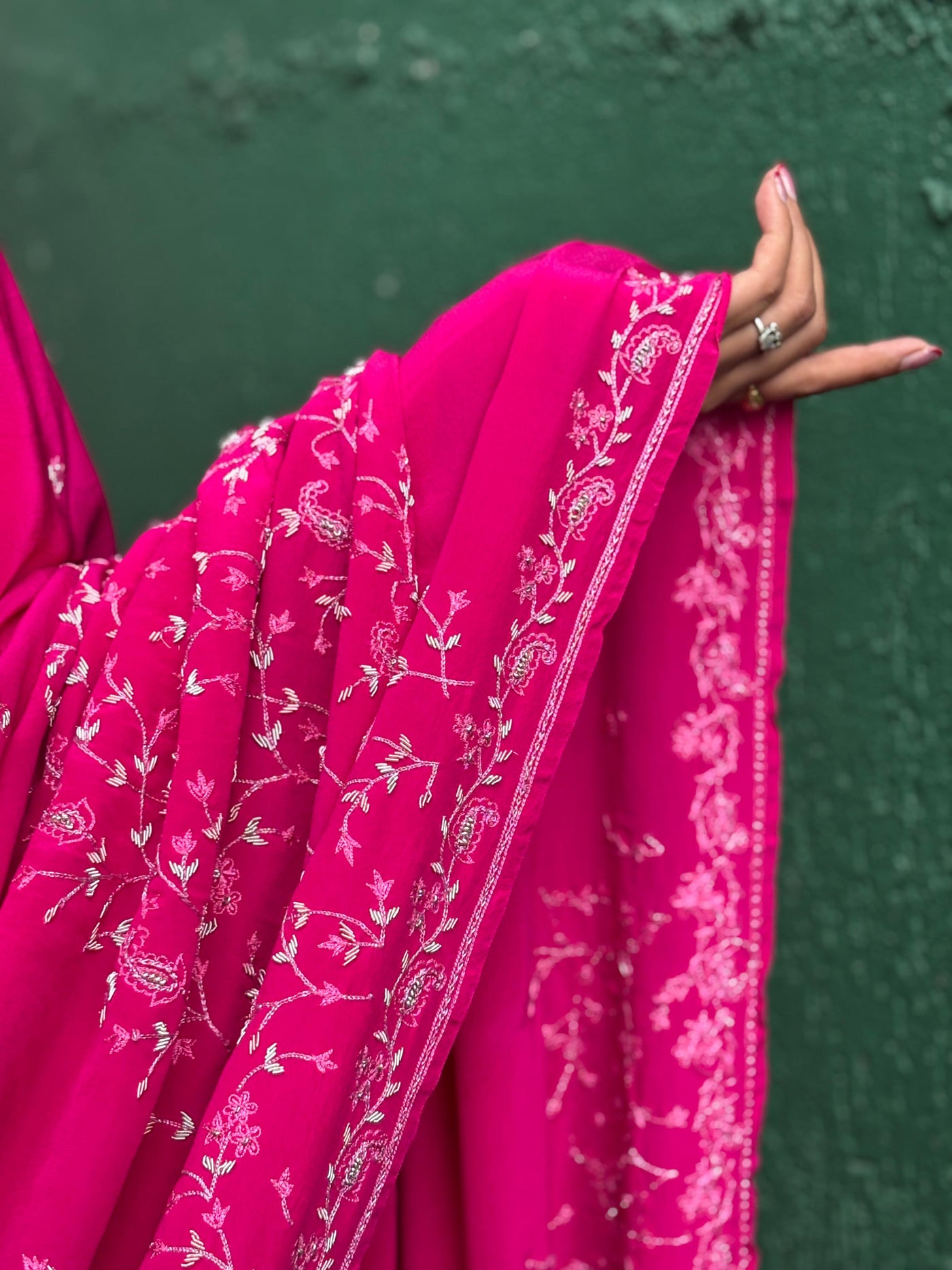 Indian beautiful silk crepe sari hot pink 6 yards with zardosi embroidery