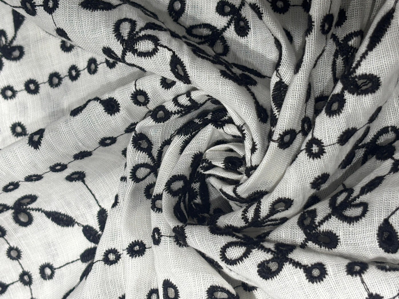 100% Linen Embroidery  black and white floral cutwork embroidery [17284]