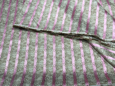 Brocade fabric subtle silver pink  color with paisley jacquard  44" wide reversable BRO1031[2]
