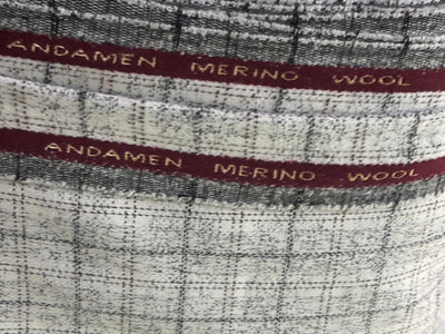 SUITING Italian Andamen Merino Wool Black and ivory  Plaids 58" wide  [17335]