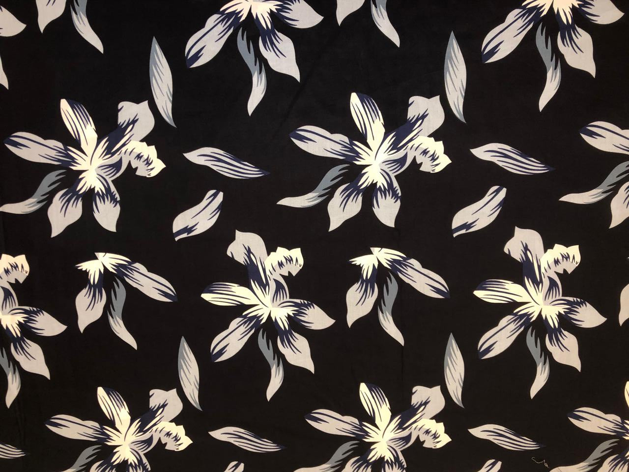 Linen 70% ,Cotton 30% navy with white floral motifs 56" wide [18485]