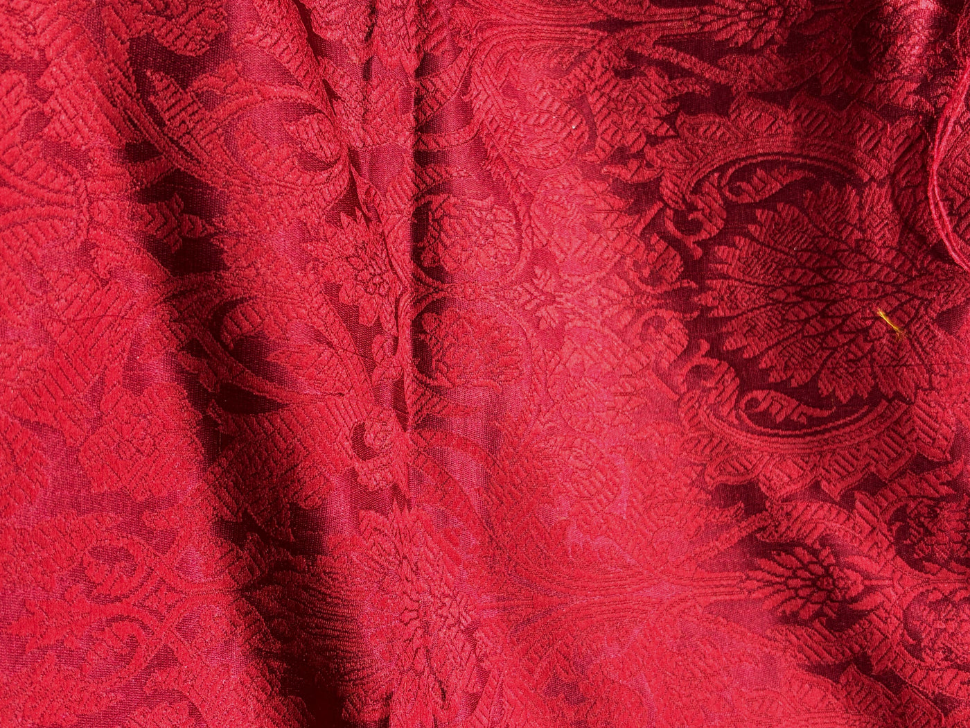 Brocade Fabric self FLORAL Jacquard cherry red  44" BRO984[8]