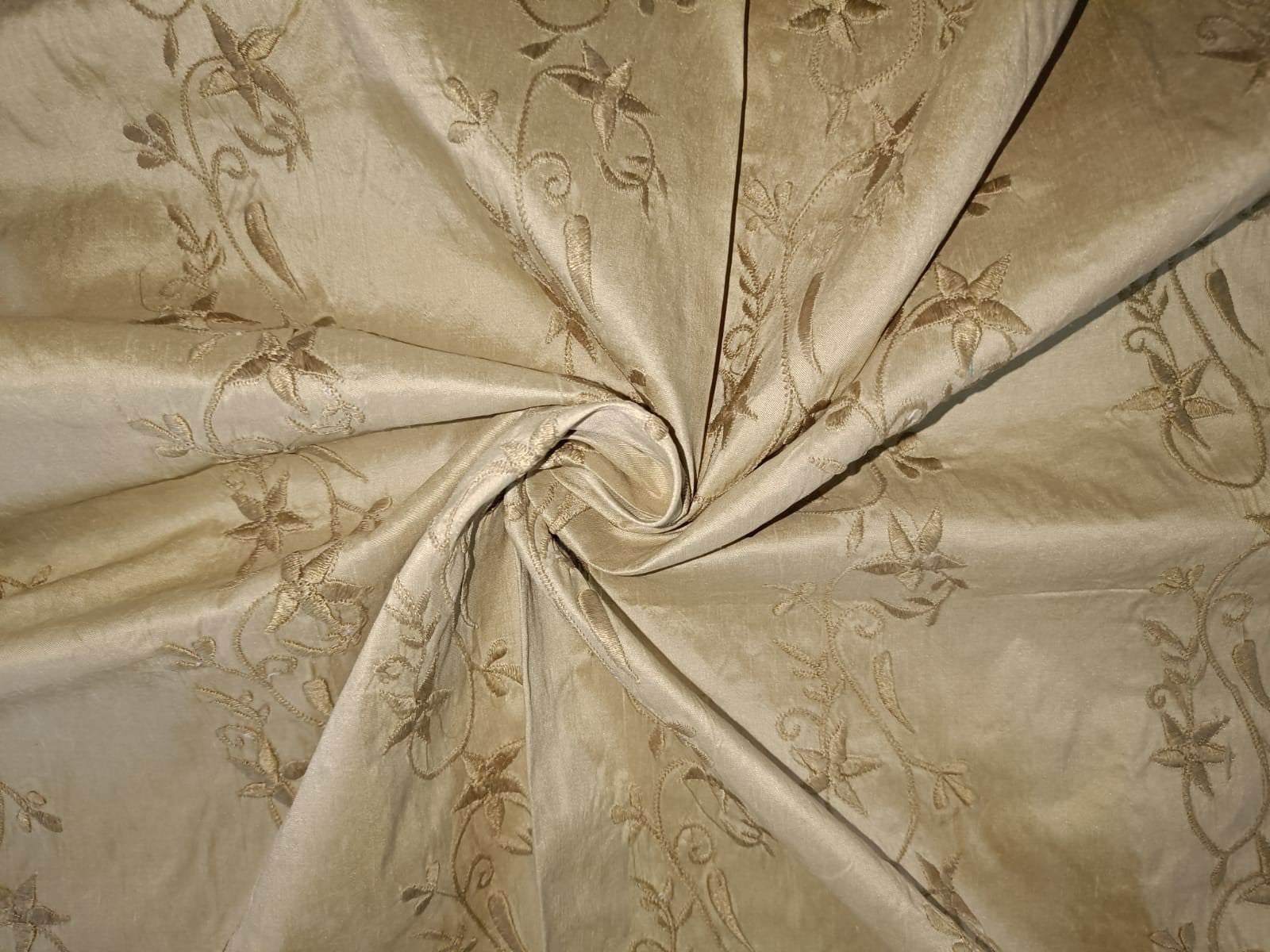 Rich beige color silk embroidered dupioni 54