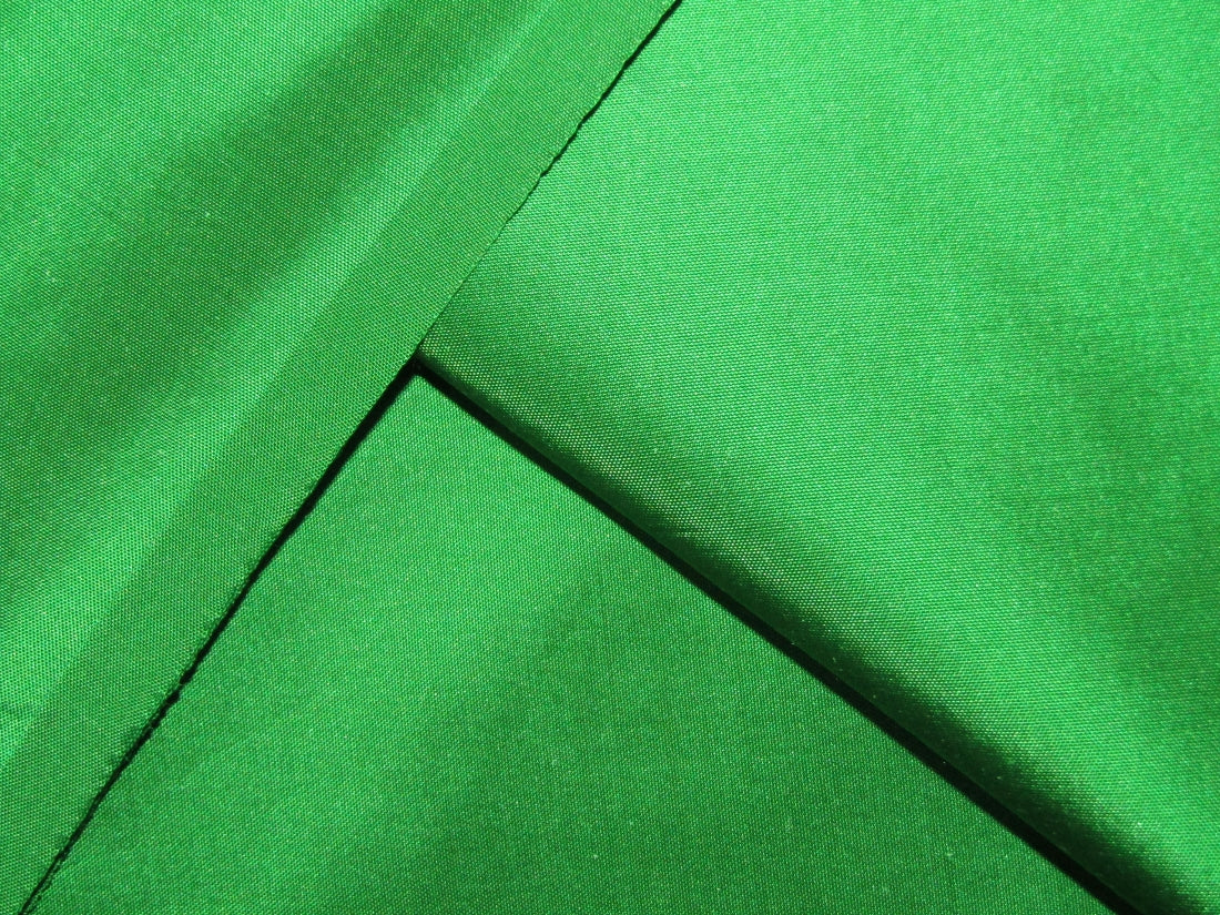 SILK GREEN TAFFETA FABRIC 44" wide TAF259[2]/TAF209[1]