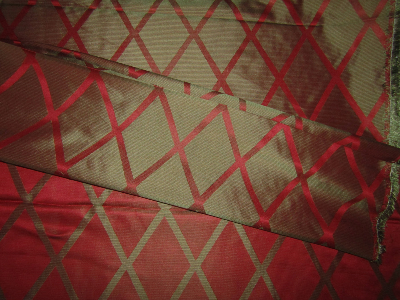 HEAVY SILK DAMASK JACQUARD FABRIC REVERSABLE BRICK RED AND GOLD WITH GEOMETRIC DESIGN  TAF#J25[1]