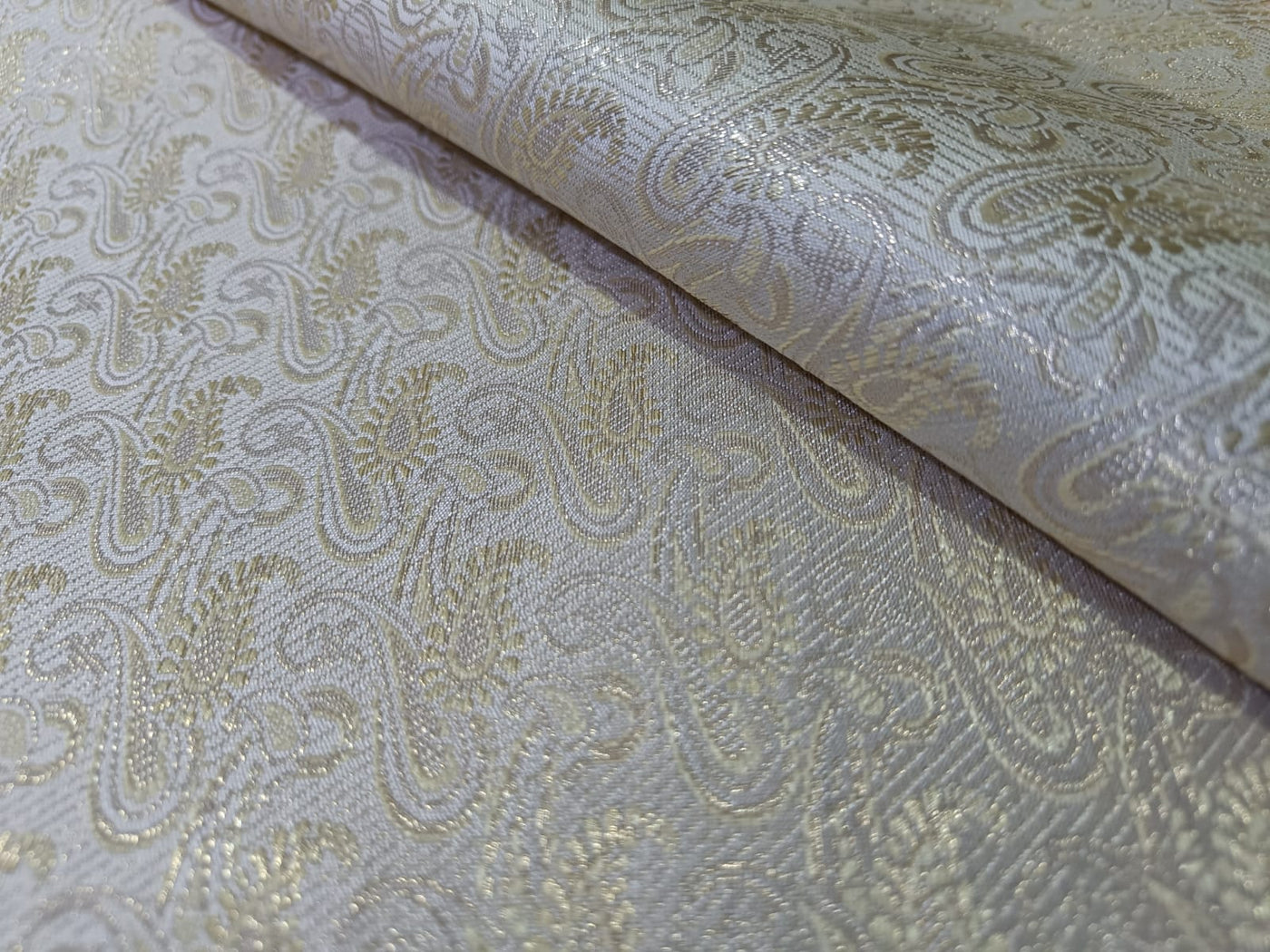 Spun Silk Brocade fabric Light Gold & Metallic Gold Color 44" wide BRO212[3]