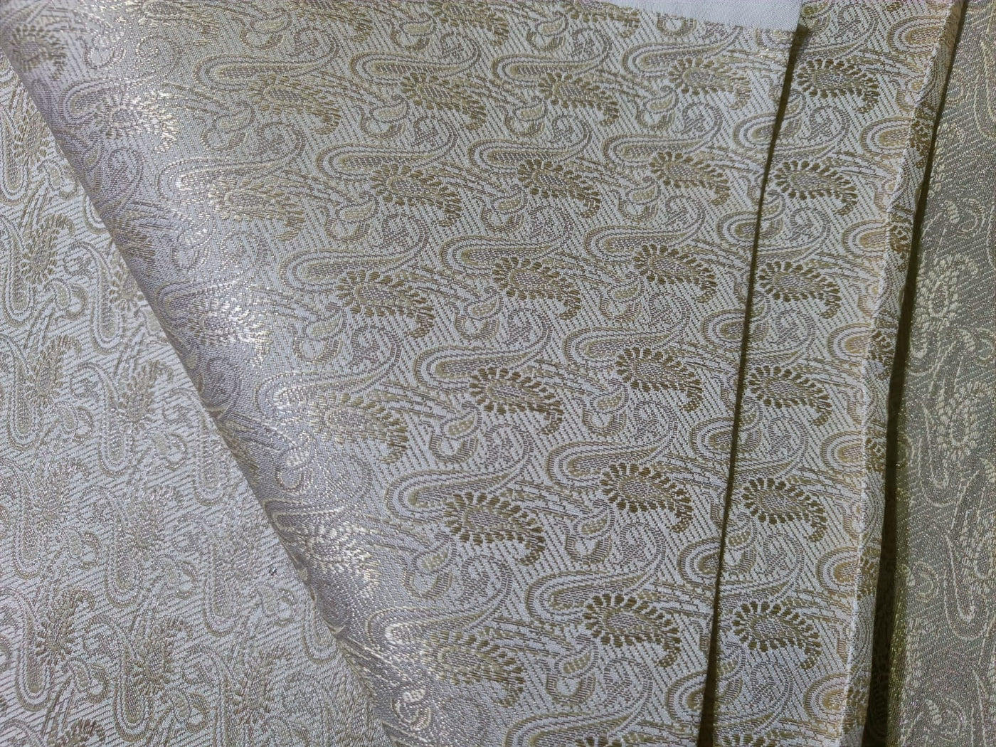 Spun Silk Brocade fabric Light Gold & Metallic Gold Color 44" wide BRO212[3]