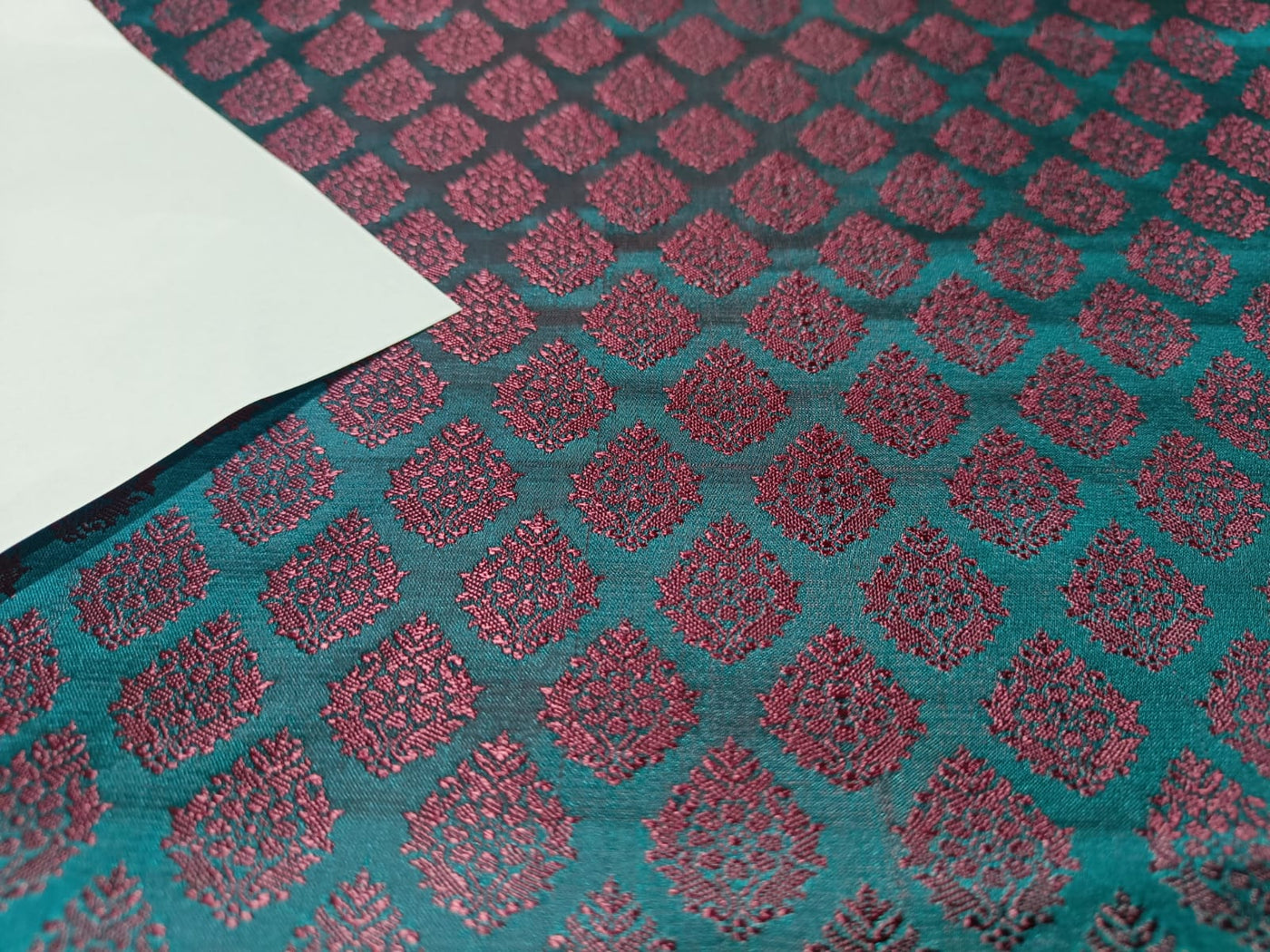 Silk Brocade fabric Kingfisher/Teal Green &amp; Red Color 44" wide BRO179[4]