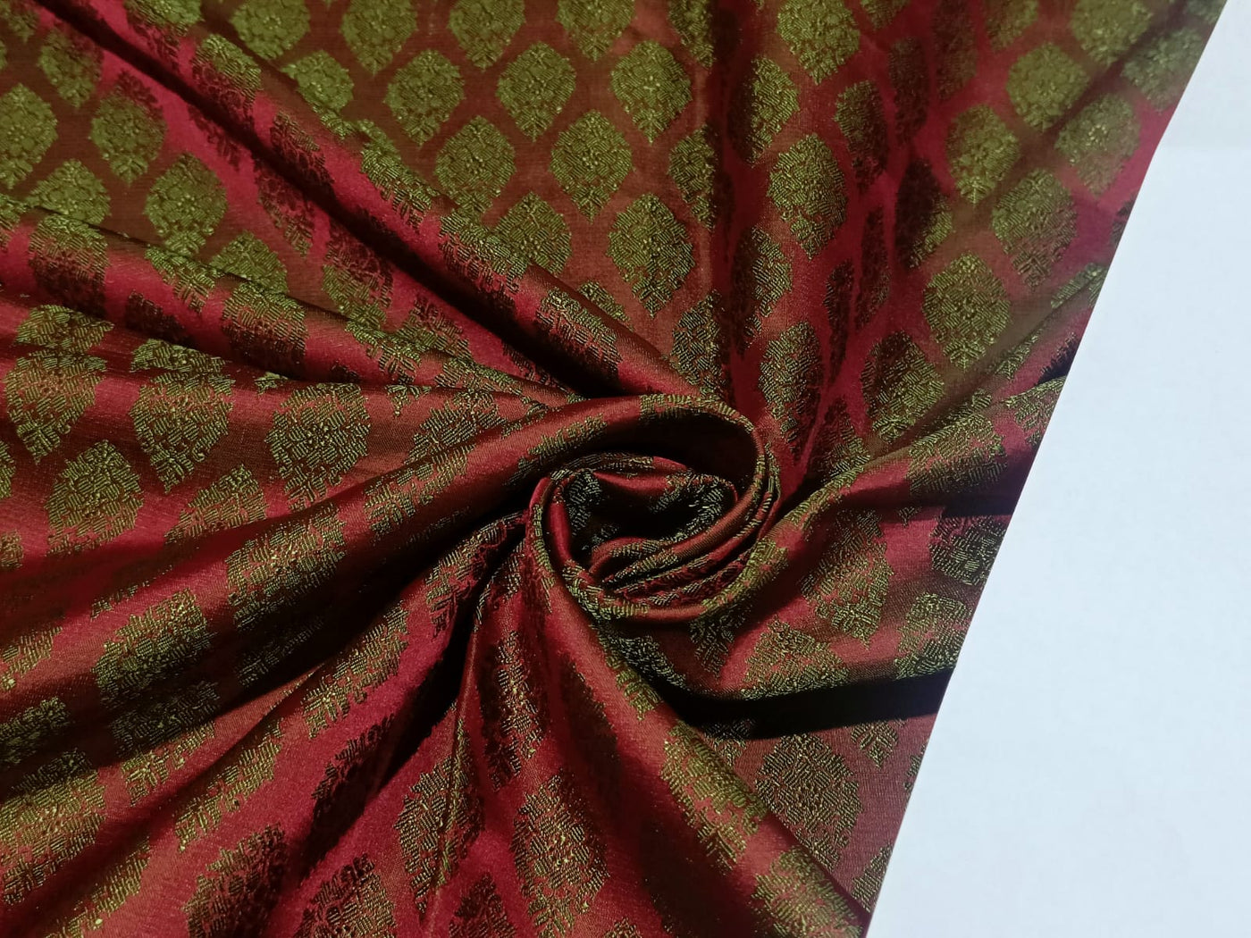 Silk Brocade fabric Green &amp; Dark Rust Color 44" wide BRO179[5]