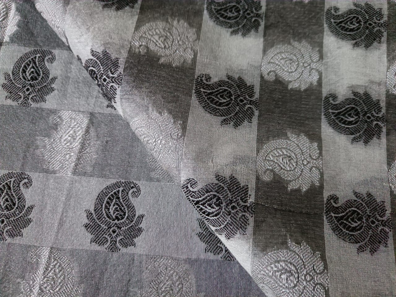 Spun Brocade fabric White,Black & Grey Color 44" wide BRO188[2]
