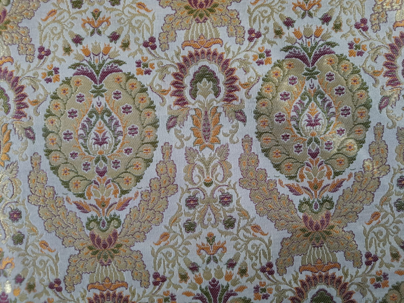 SILK BROCADE FABRIC Ivory, MULTI COLOR & Metallics color 44" wide BRO274[1]