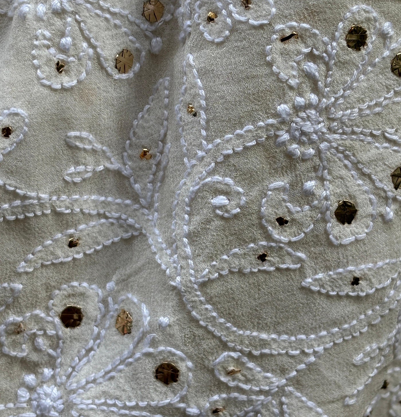 Stole with mukesh , a traditional Indian embroidery 44" wide and 3 yards long.[17686]