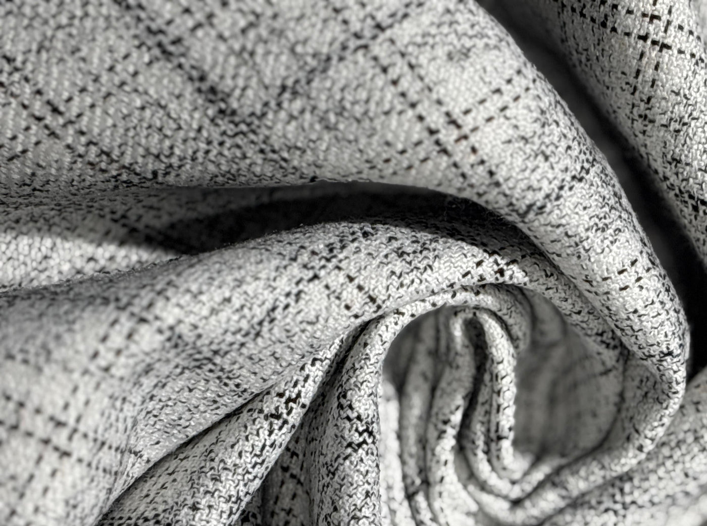 SUITING Italian Andamen Merino Wool Black and ivory  Plaids 58" wide  [17335]