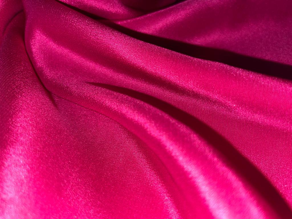 Pure silk crepe fabric 20 mm weight /44 inches wide/111 cms, Hot Pink [8181]