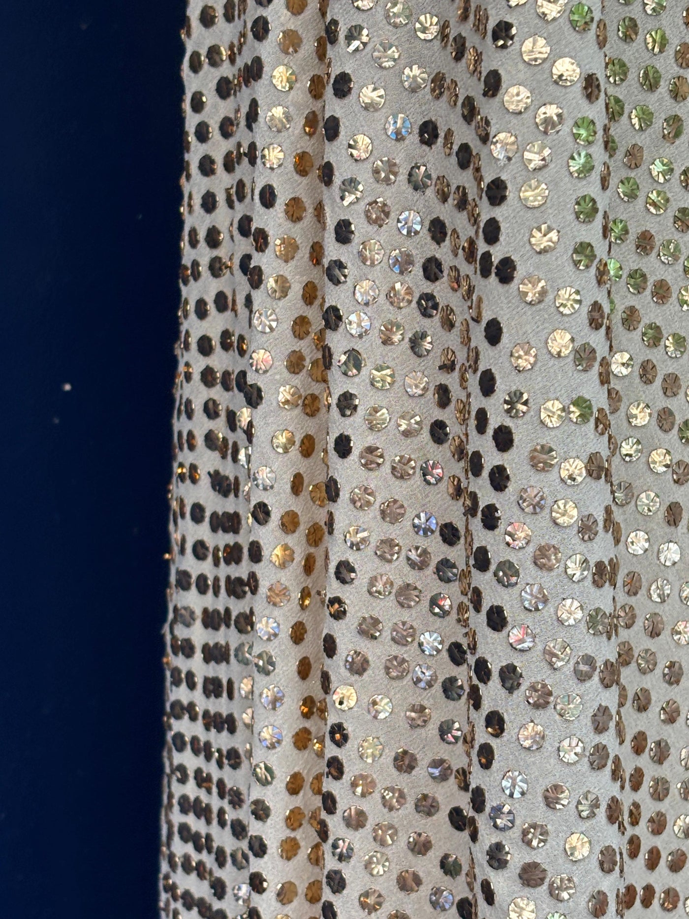 Embroidered  mukesh  ,a traditional Indian embroidery 44" wide and 3.60  yards long.[17690]