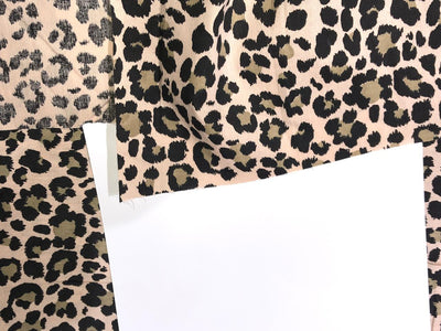 COTTON POPLIN ANIMAL PRINT 58&quot; wide [16522]