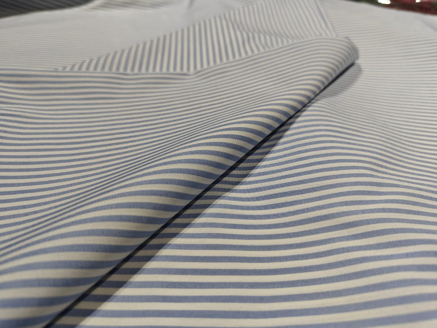 100% Cotton Poplin  Millmade Yarn dyed Cotton poplin blue /white stripes lycra 50 inches wide [17233]