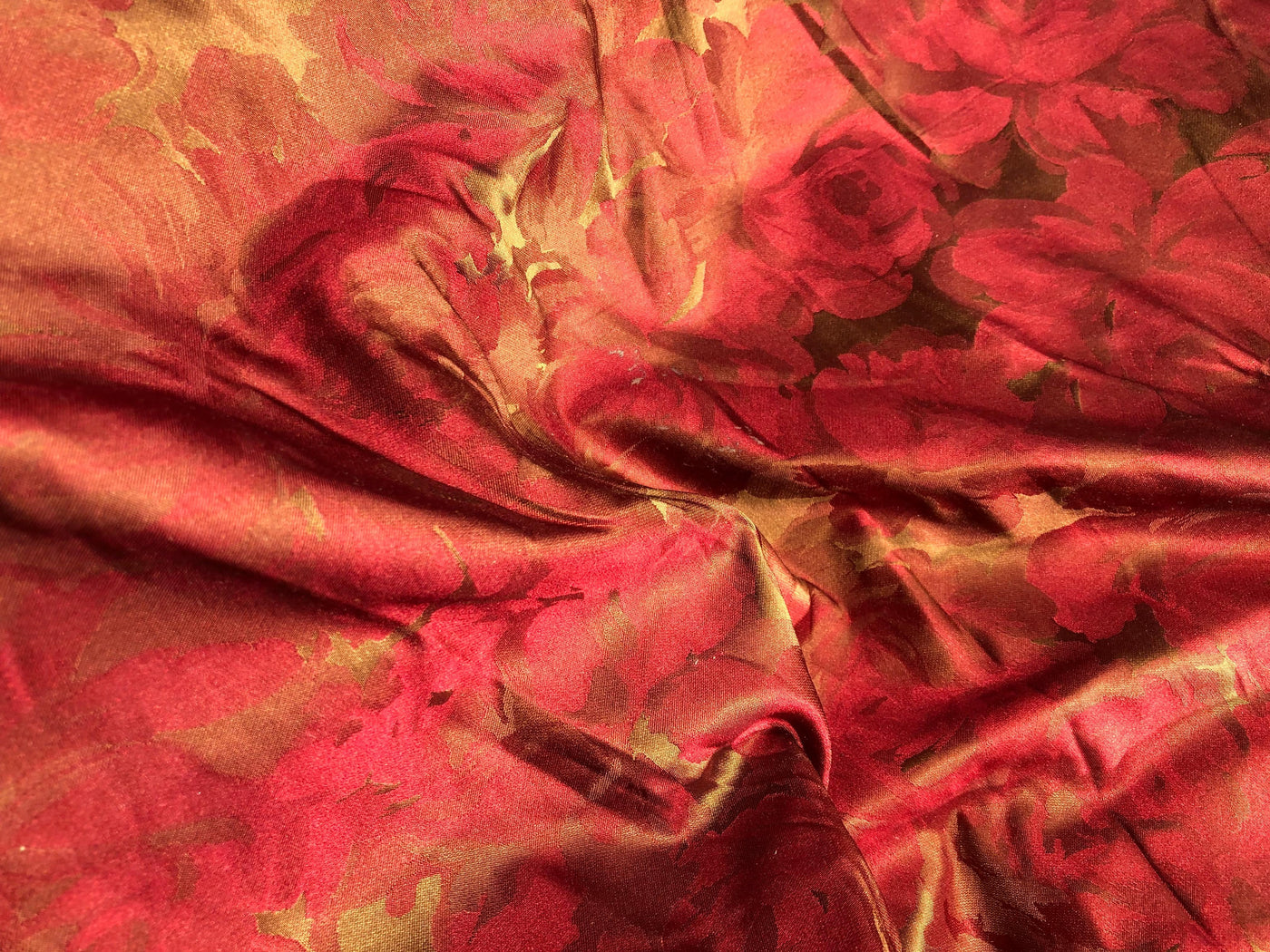 100% Silk Taffeta Fabric rusty red with dusty gold floral jacquard TAFJAQCNEW12[1]