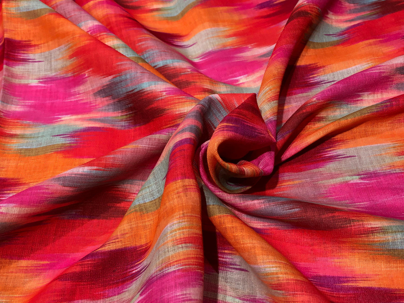 100% Cotton Poplin Rainbow color Print 44" wide [17279]