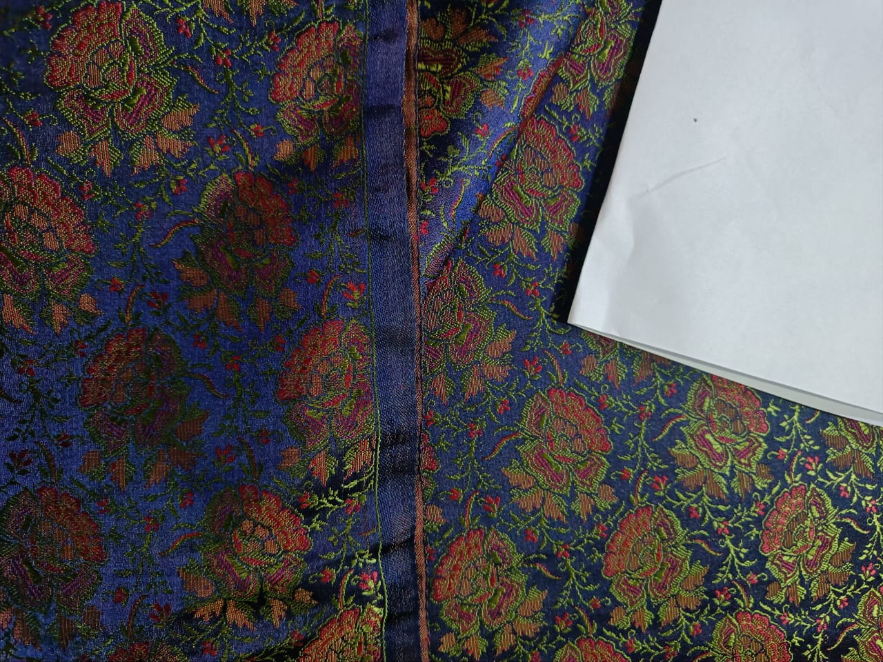 Silk Brocade fabric Blue, Green & Red Color 44" wide BRO224[3]