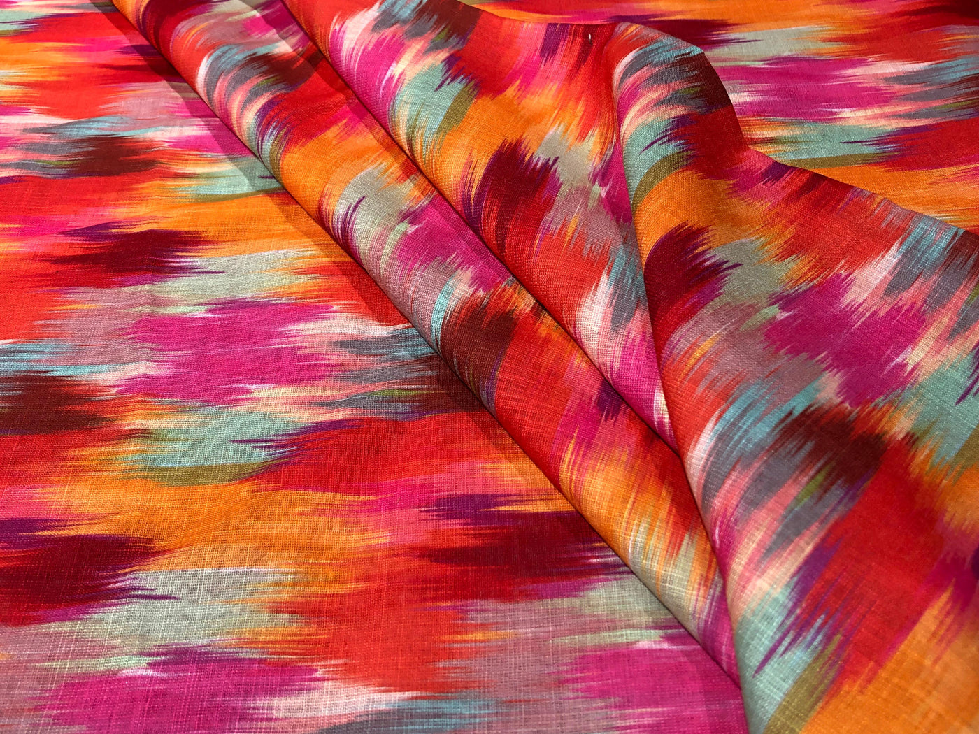 100% Cotton Poplin Rainbow color Print 44" wide [17279]