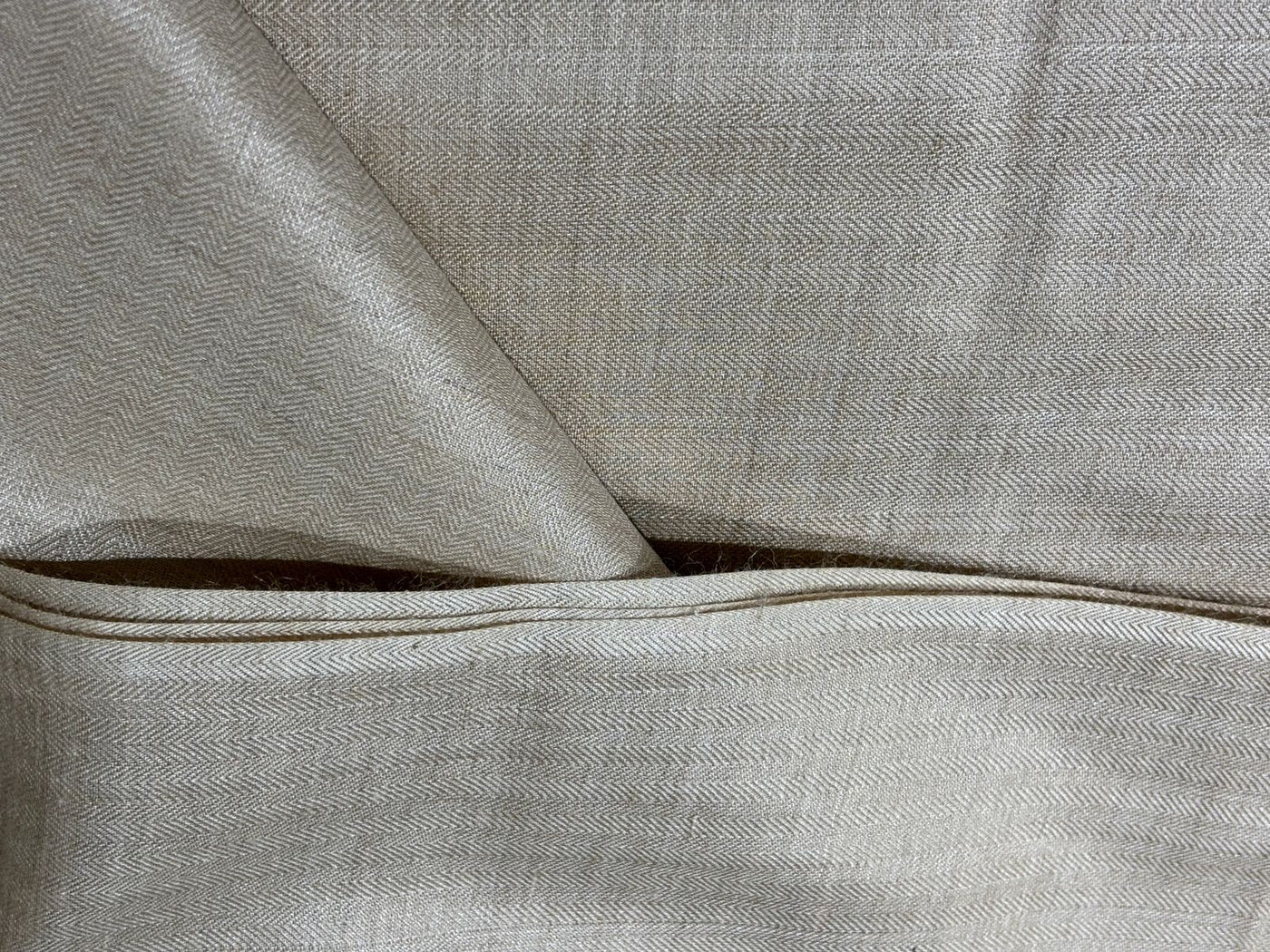 Eri silk, HERRINGBONE also known as Ahimsa silk or peace silk & vegan silk [16244]