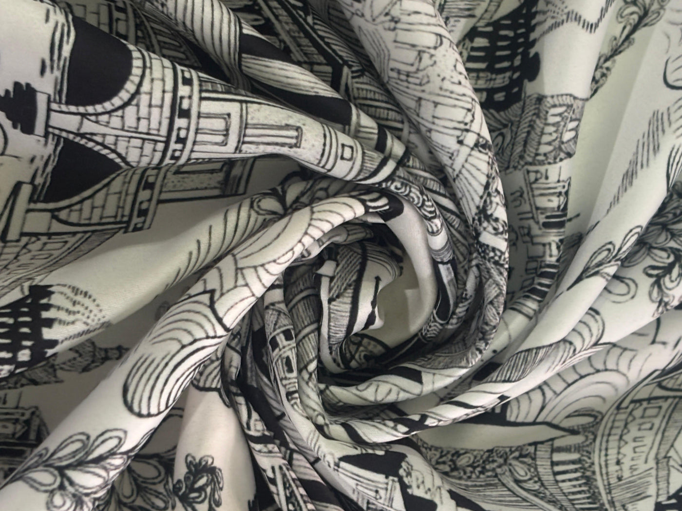 100% COTTON SATIN white and black story of castles Italy Milan [17575]