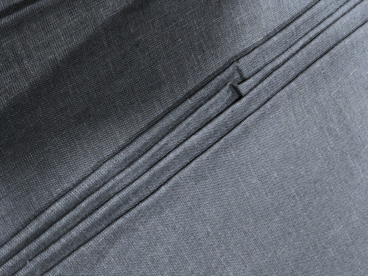 100% linen  40 LEA 58" wide available in  3 colors golden cream, sea green and slate blue [17445/46/47]