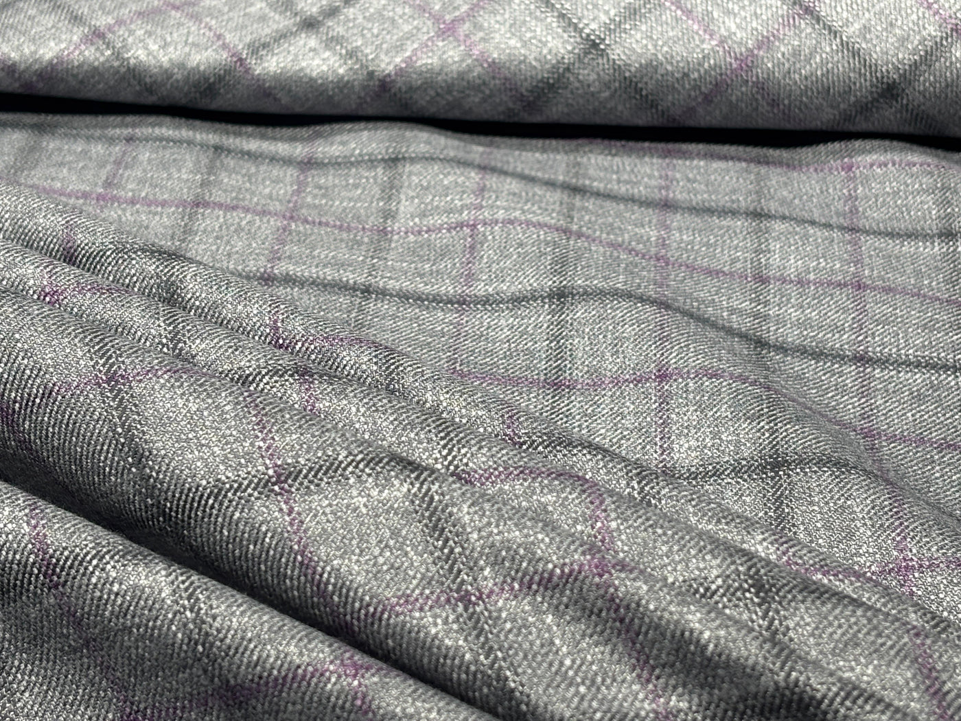 Suiting Huddersfield blend — 100% bamboo available in 2 colors Grey with a dash of purple and blue with mustard[17755/56]
