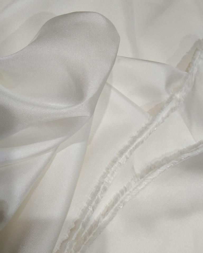 100% Silk Twill 60/ 80/100 grams 44" wide dyeable
